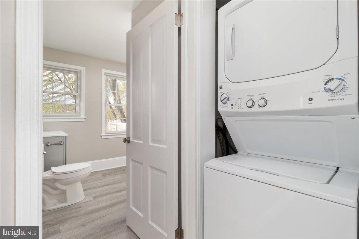 NORTH RIVER TOWN - Residential Lease