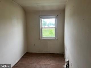 EASTCREST - Residential