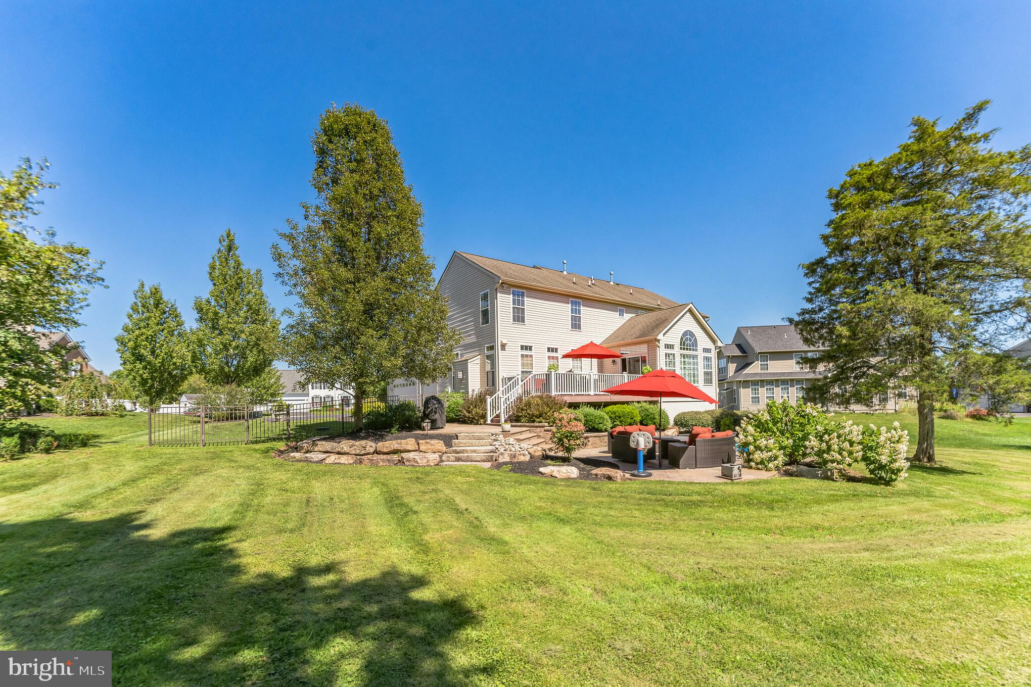 MACOBY WOODS - Residential