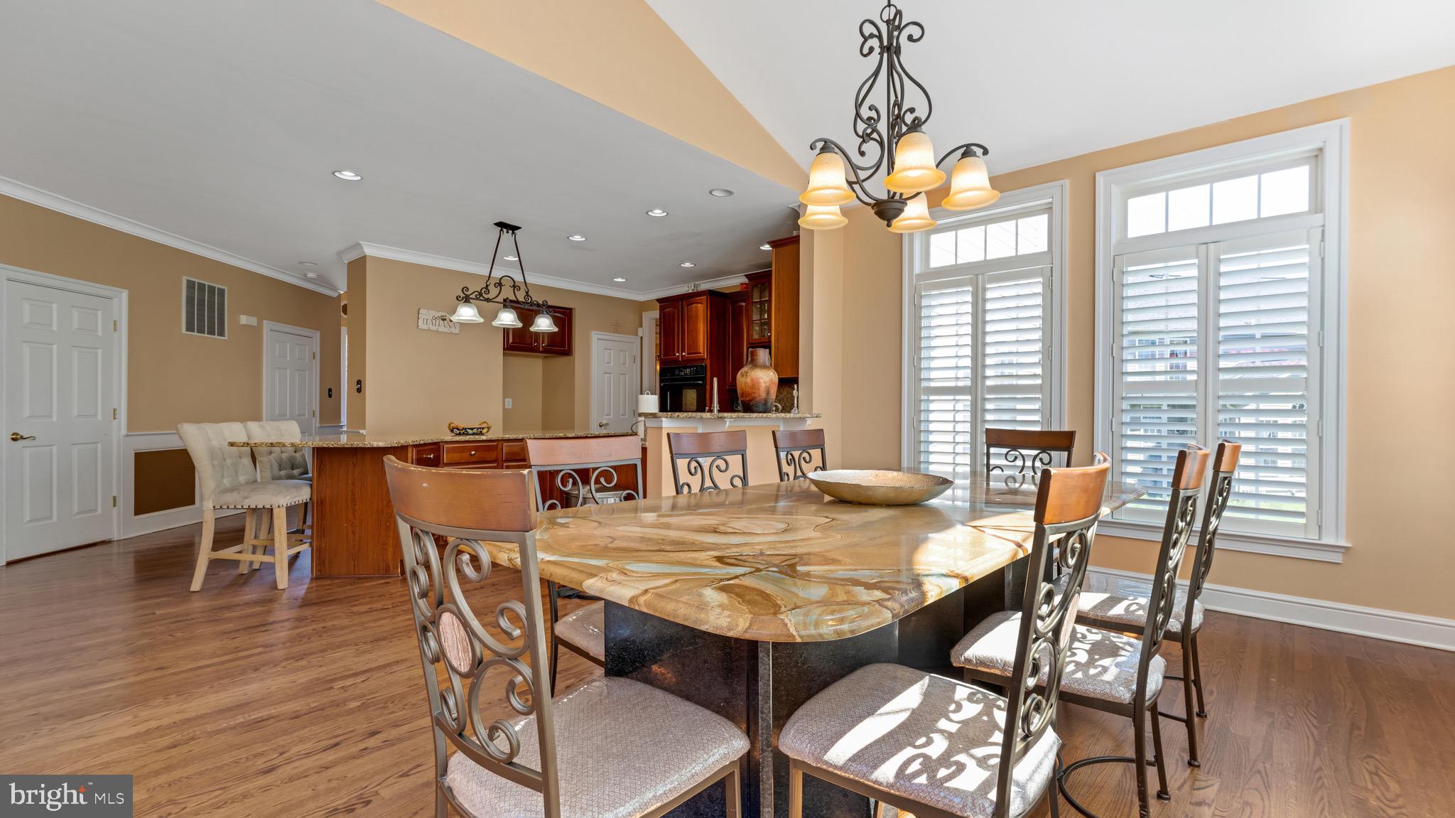 MACOBY WOODS - Residential
