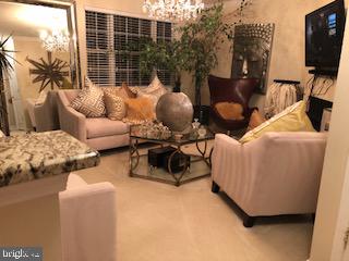 OXON HILL - Residential