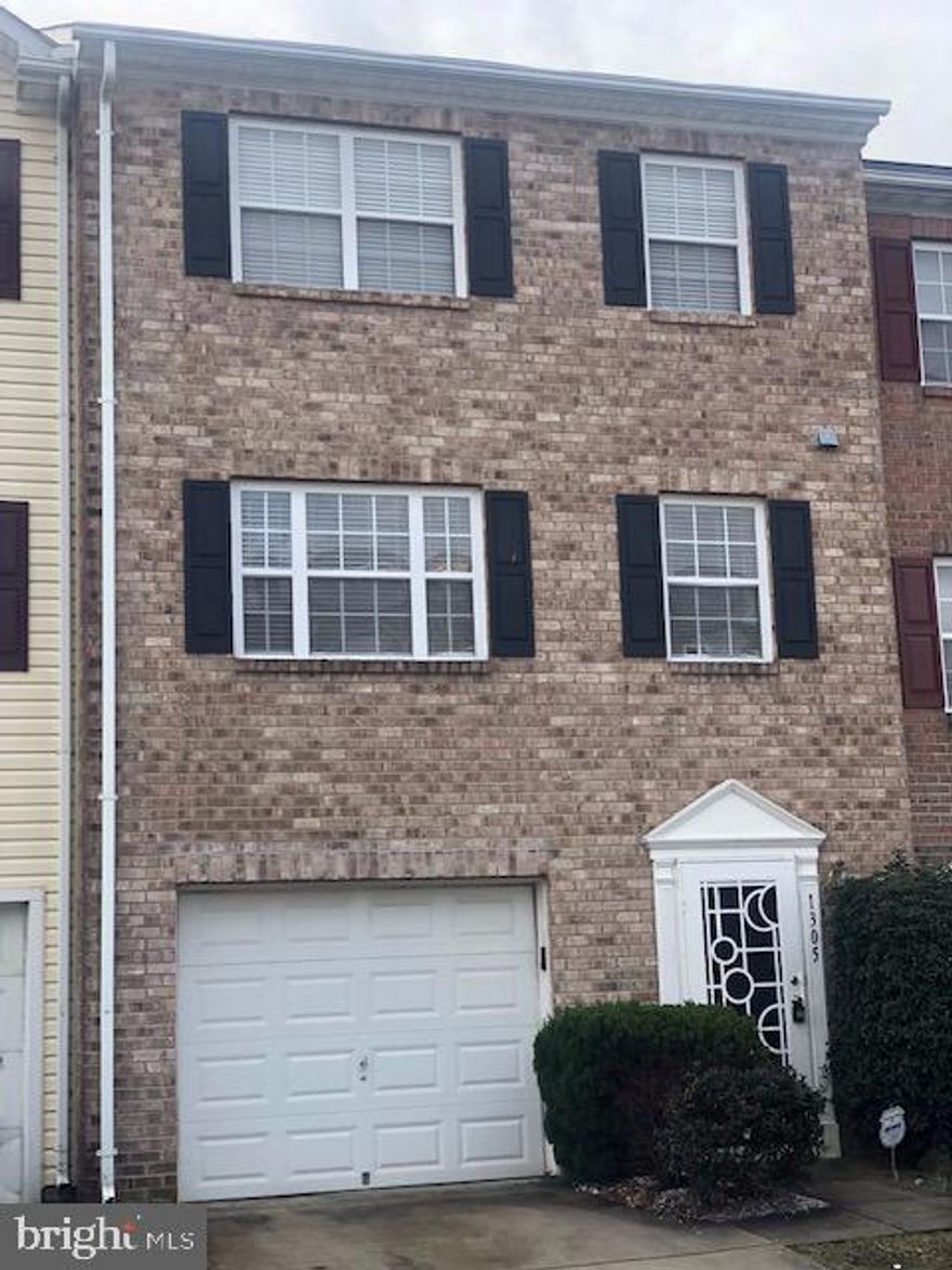 This spacious end unit townhouse located within minutes of the National Harbor, has 3 stories and features beautiful hardwood floors and new carpet, an updated kitchen with granite countertops, an amazing owners suite with huge master bathroom, finished lower level, one car garage, 10 mins short drive to MGM and Tanger Outlets.  This home won't last long.