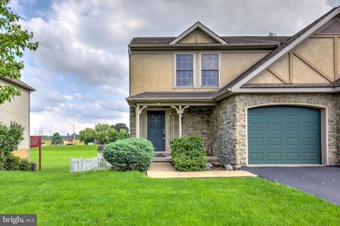 Photo of 34 Talon Drive, EPHRATA, PA 17522 (MLS # PALA2070040)