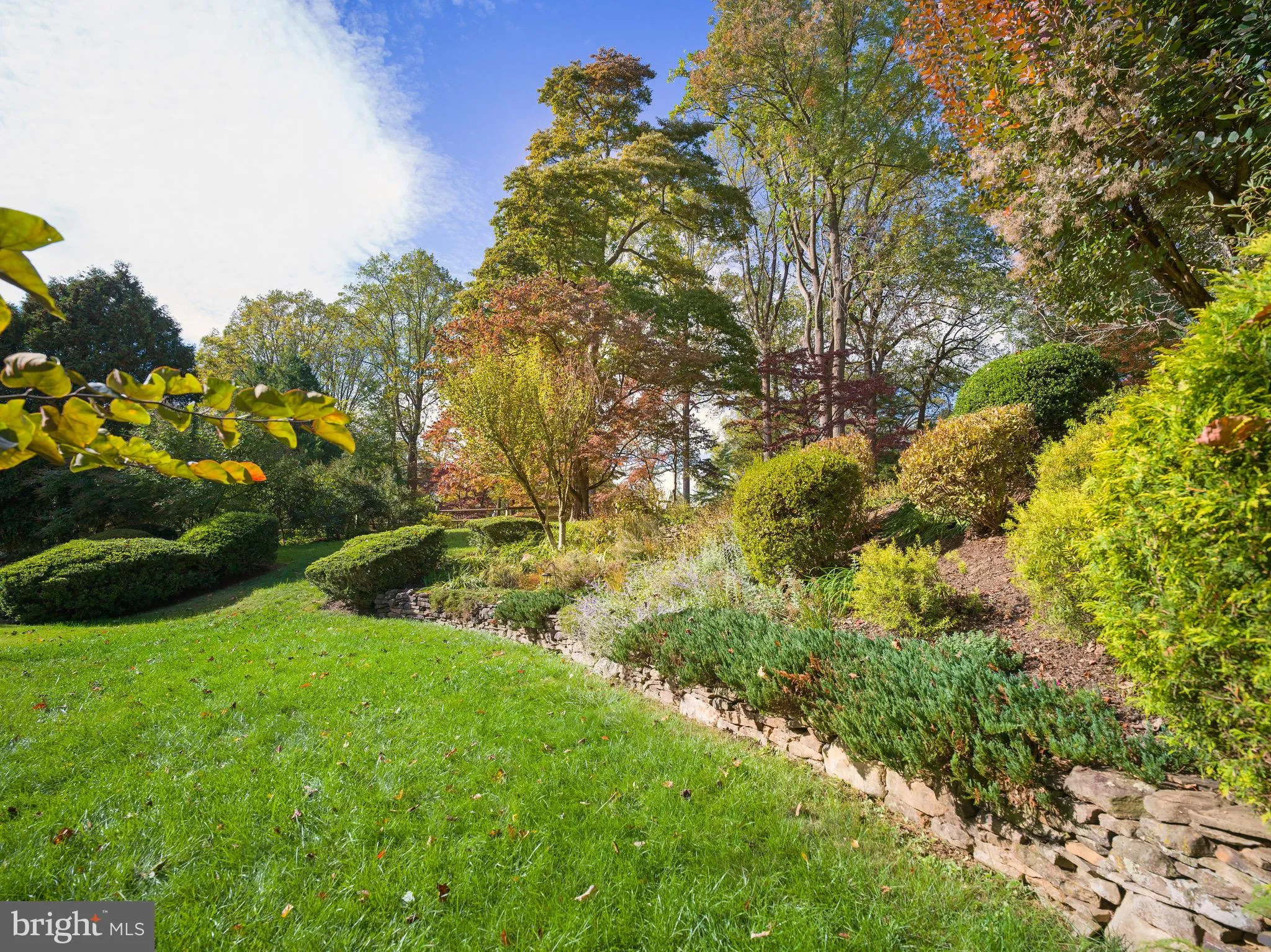 Newtown Square, Pennsylvania 19073, United States, 4 Bedrooms Bedrooms, ,4 BathroomsBathrooms,Residential,Active,229358