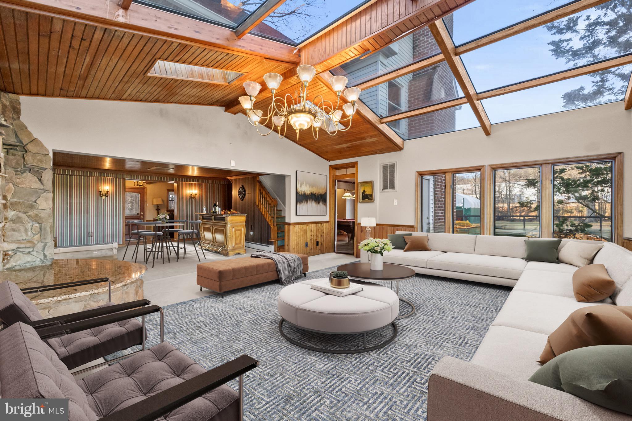 COLCHESTER - Residential