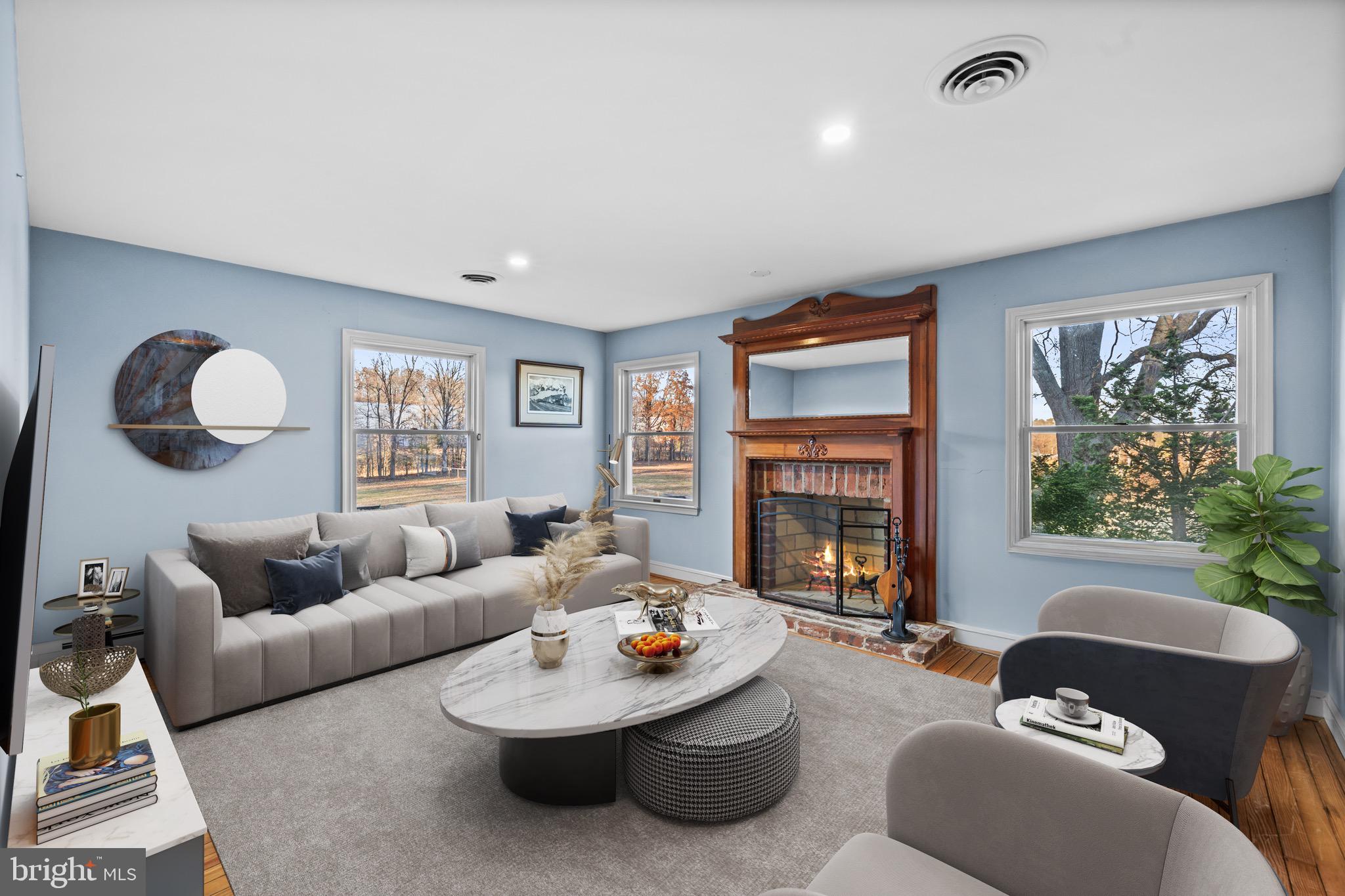 COLCHESTER - Residential