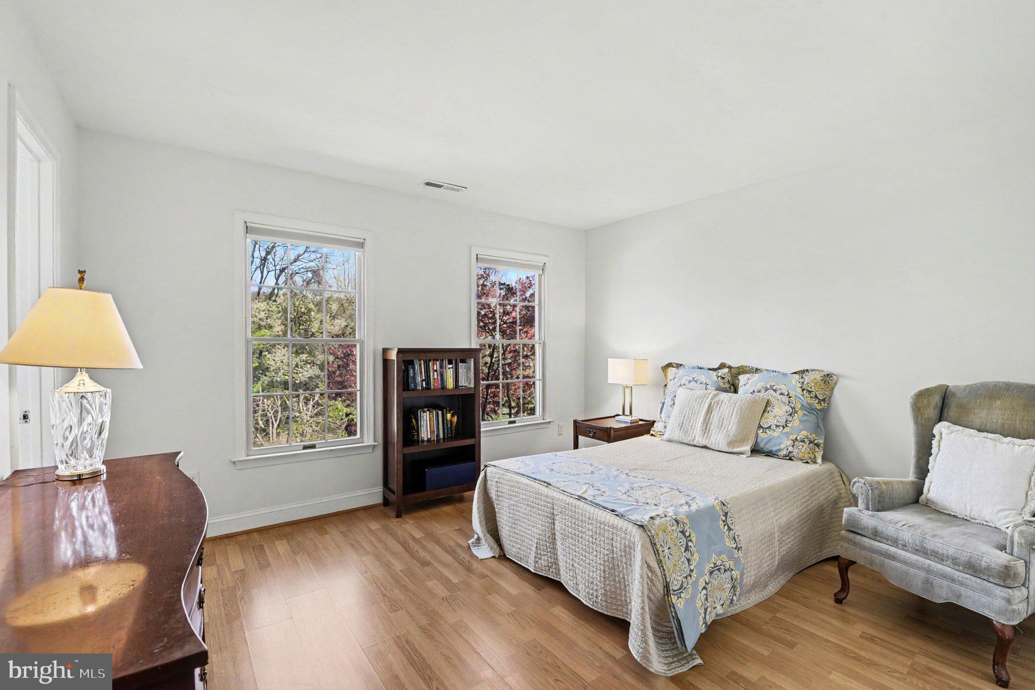 GOUCHER WOODS - Residential