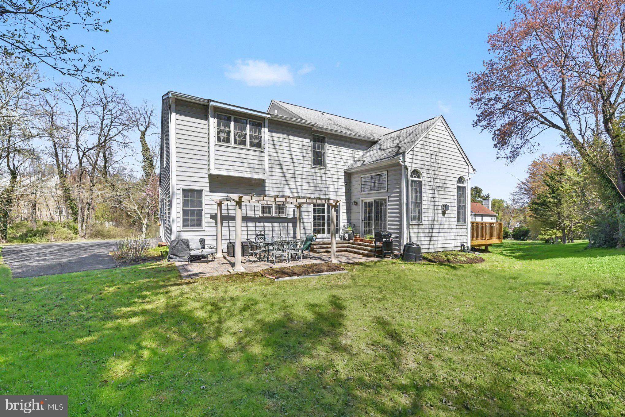 GOUCHER WOODS - Residential