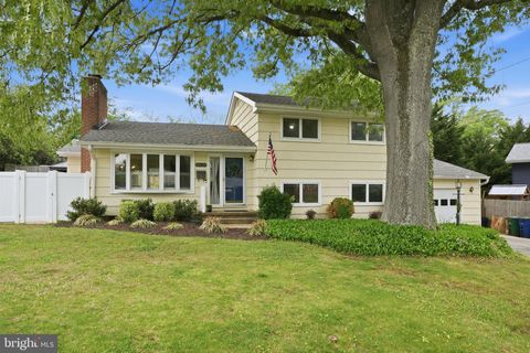 Photo of 1609 Cedar Park Road, ANNAPOLIS, MD 21401 (MLS # MDAA2143530)