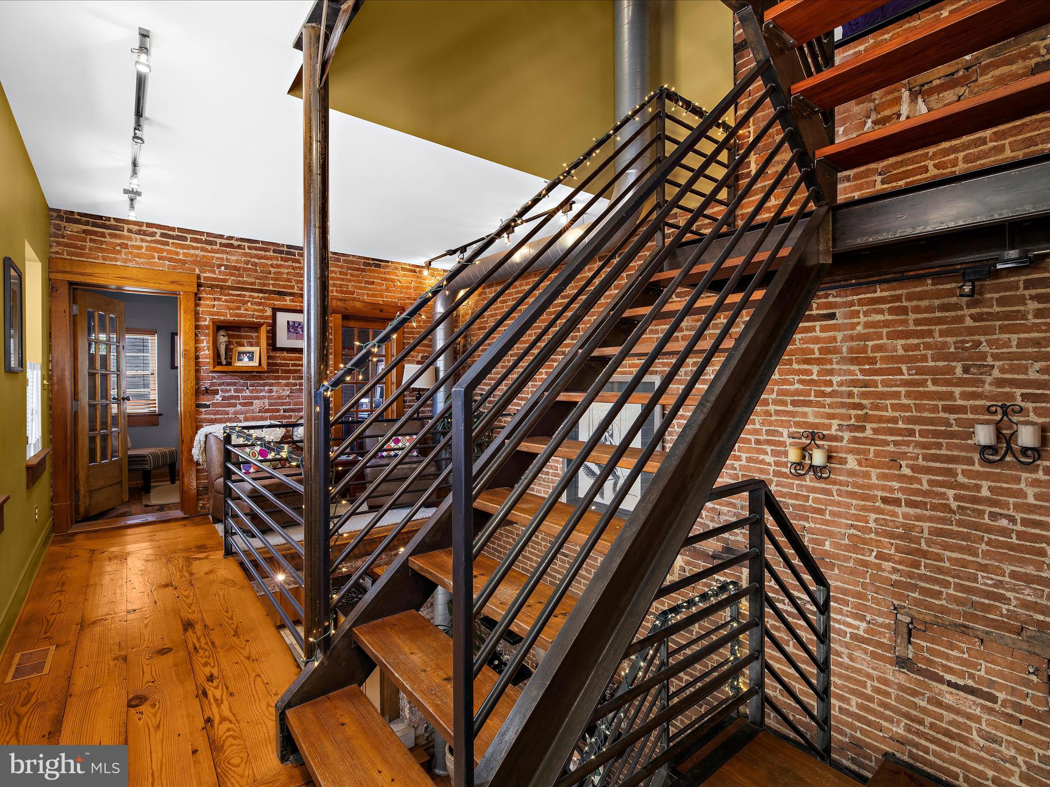 FEDERAL HILL HISTORIC DISTRICT - Residential