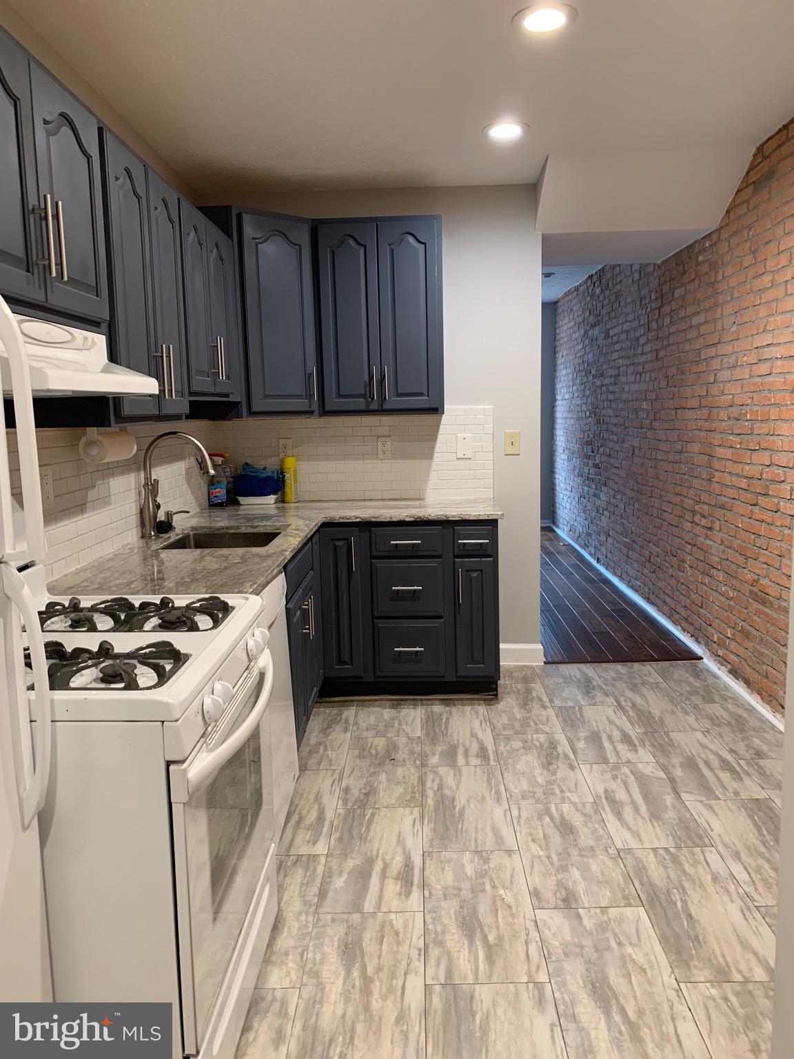 FEDERAL HILL HISTORIC DISTRICT - Residential Lease