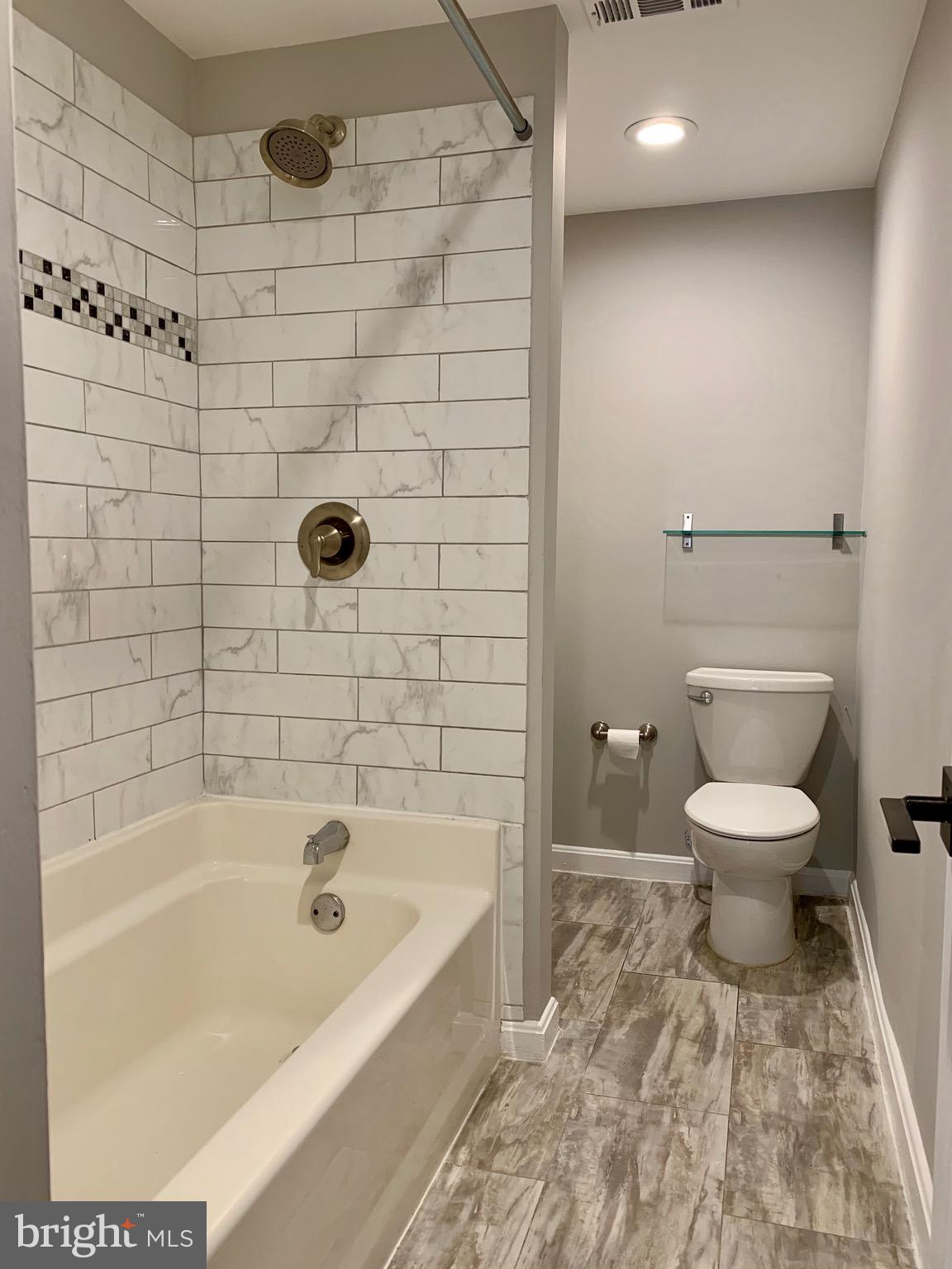 FEDERAL HILL HISTORIC DISTRICT - Residential Lease