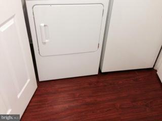 SHERBROOKE II TH CONDO - Residential Lease