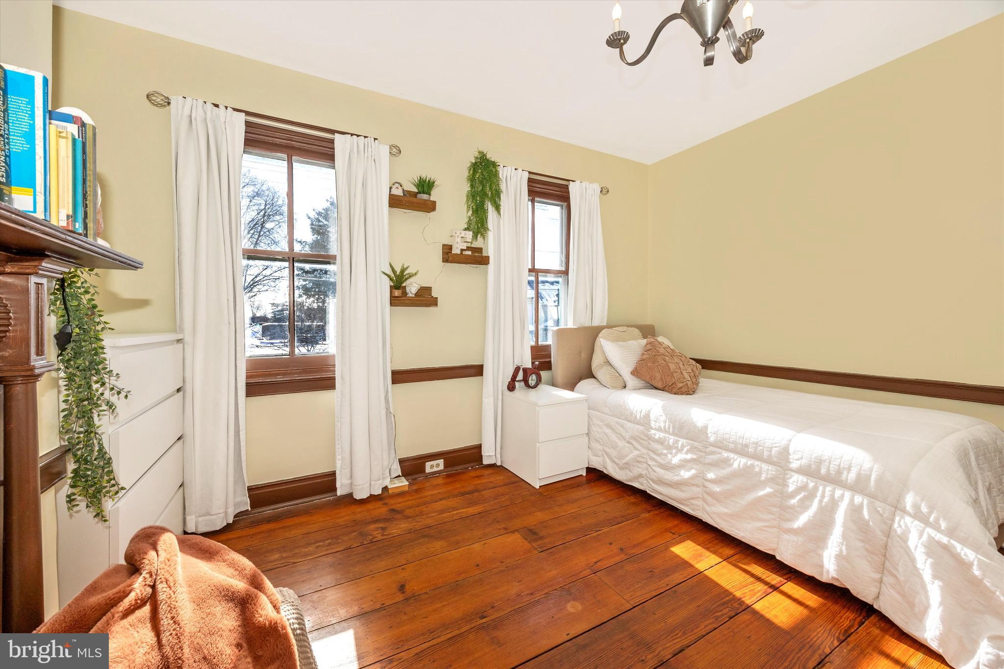 NEW MARKET HISTORIC DISTRICT - Residential