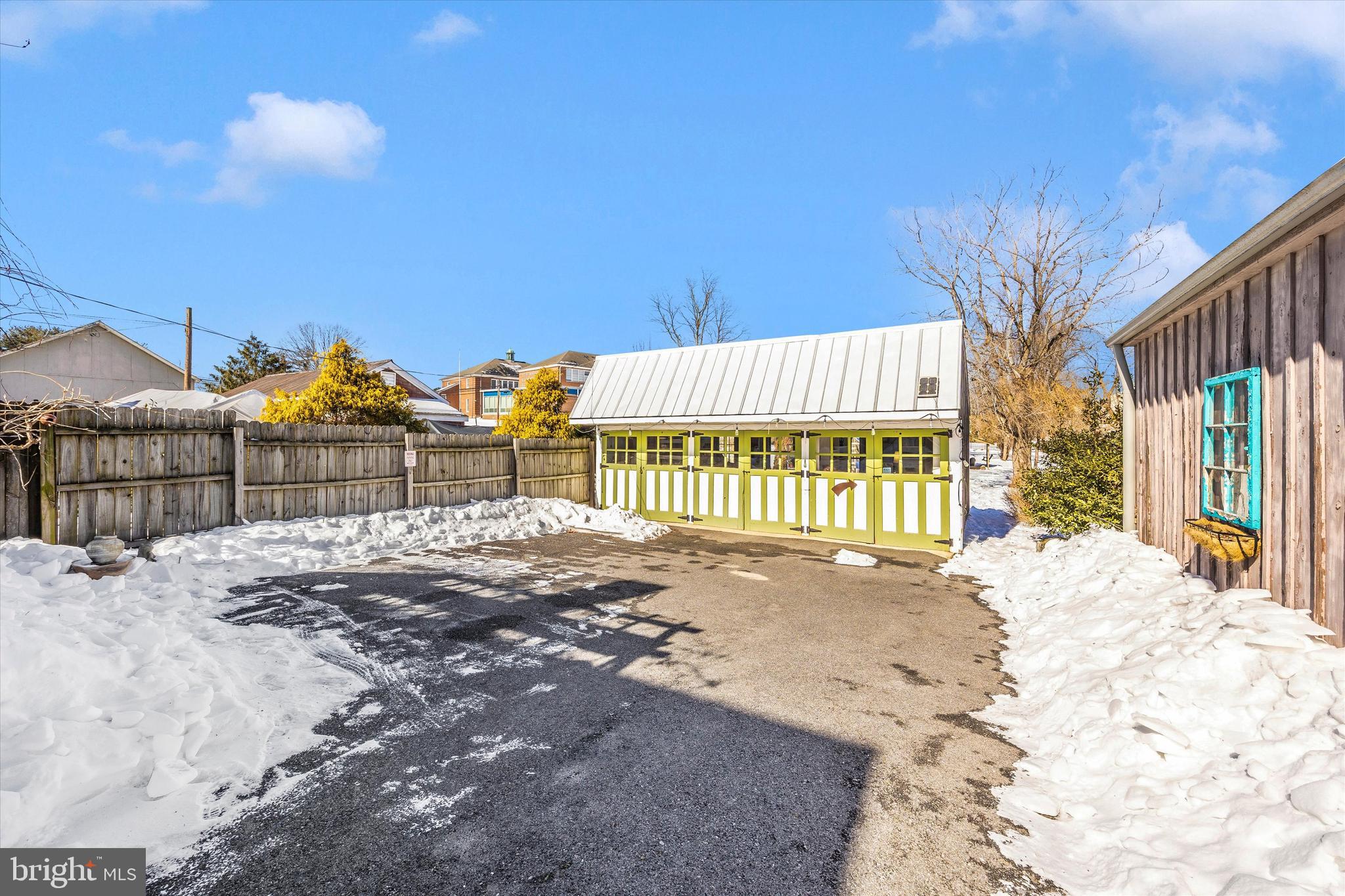 NEW MARKET HISTORIC DISTRICT - Residential
