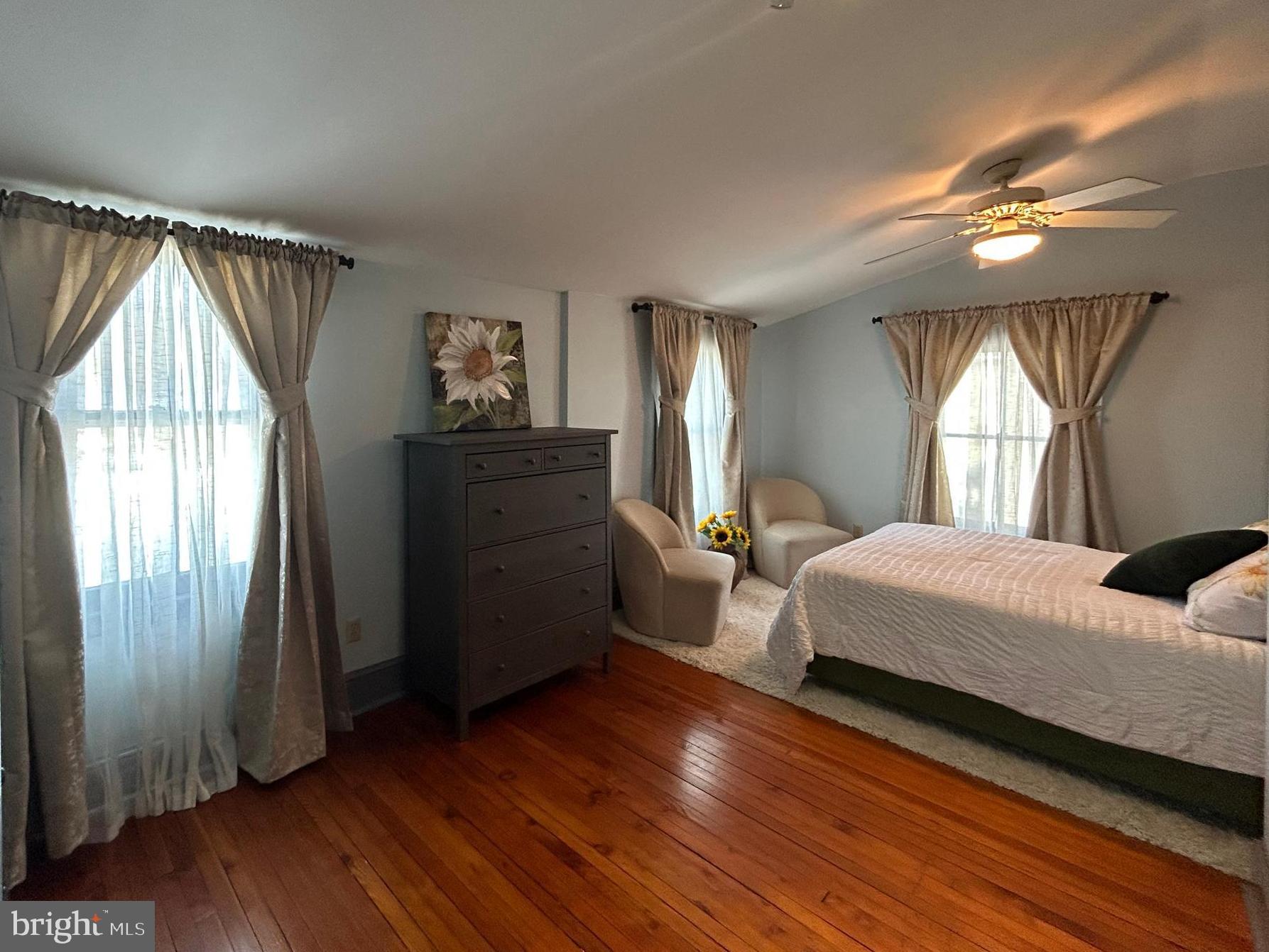 NEW MARKET HISTORIC DISTRICT - Residential