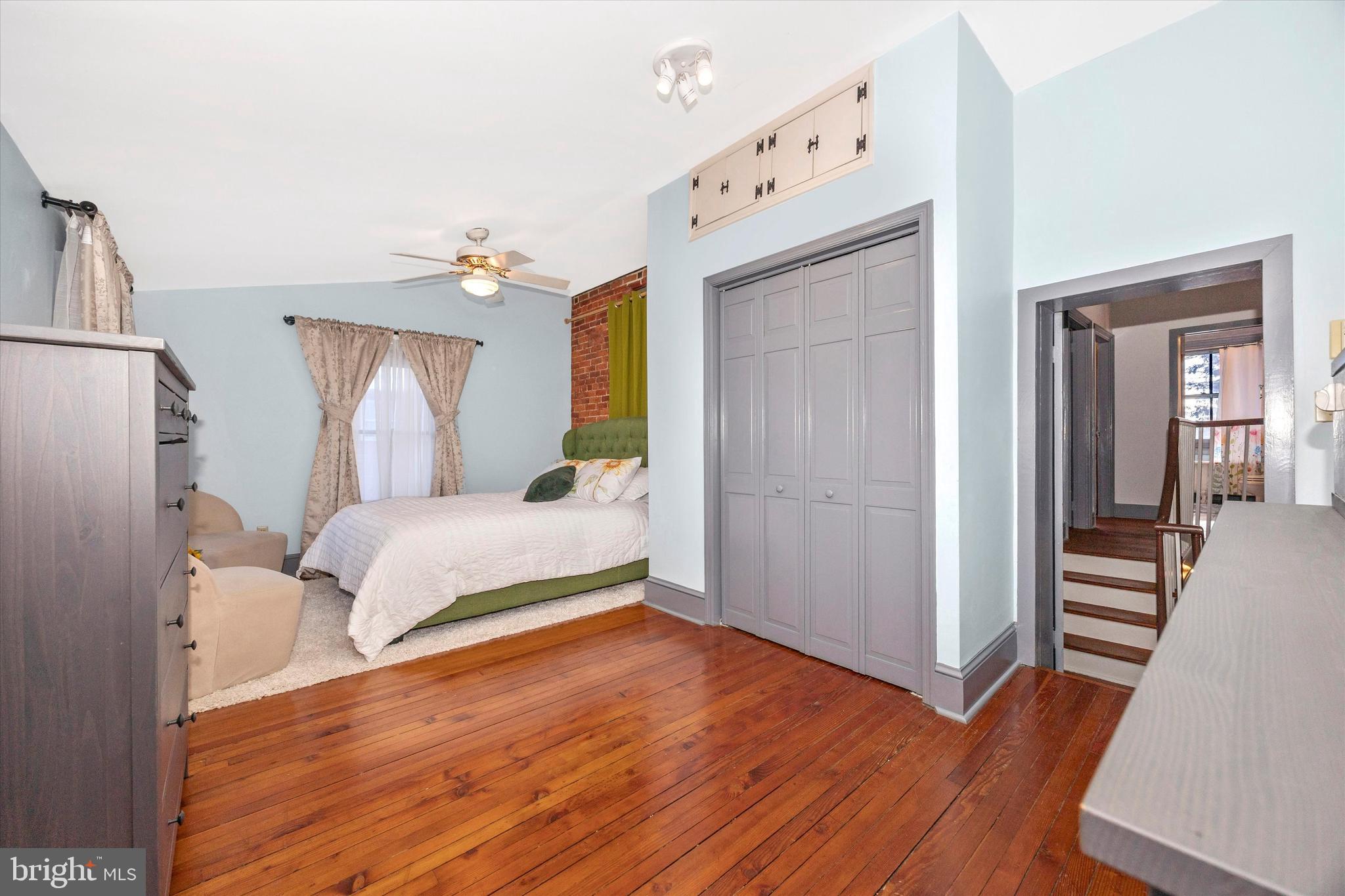 NEW MARKET HISTORIC DISTRICT - Residential