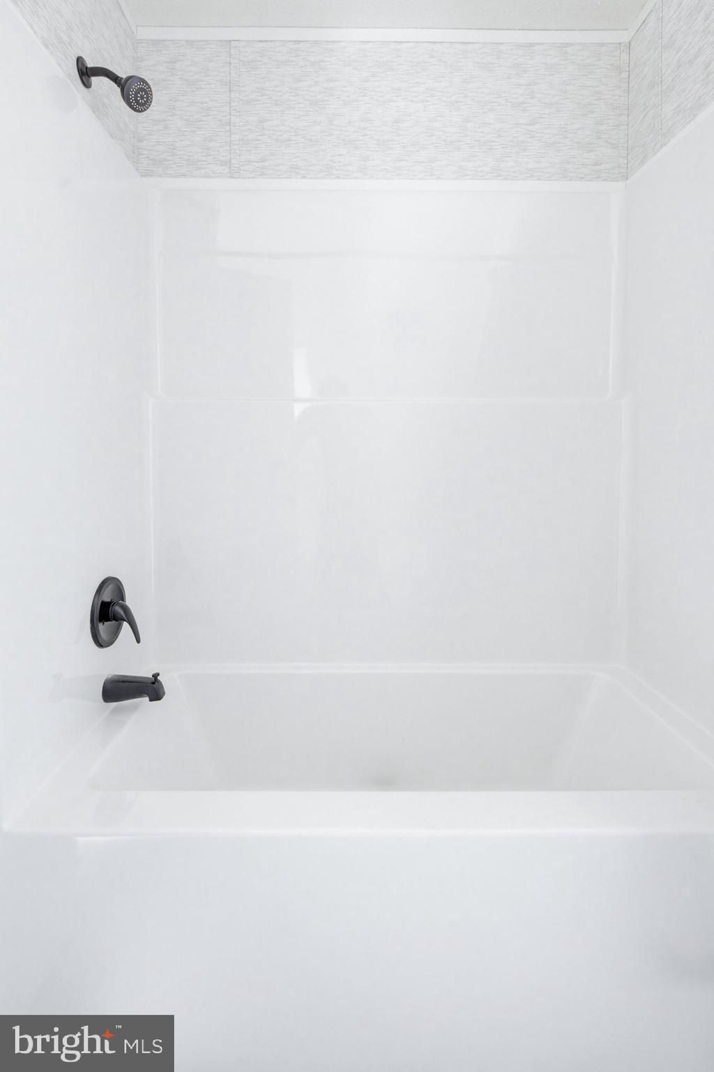 LANCASTER - Residential