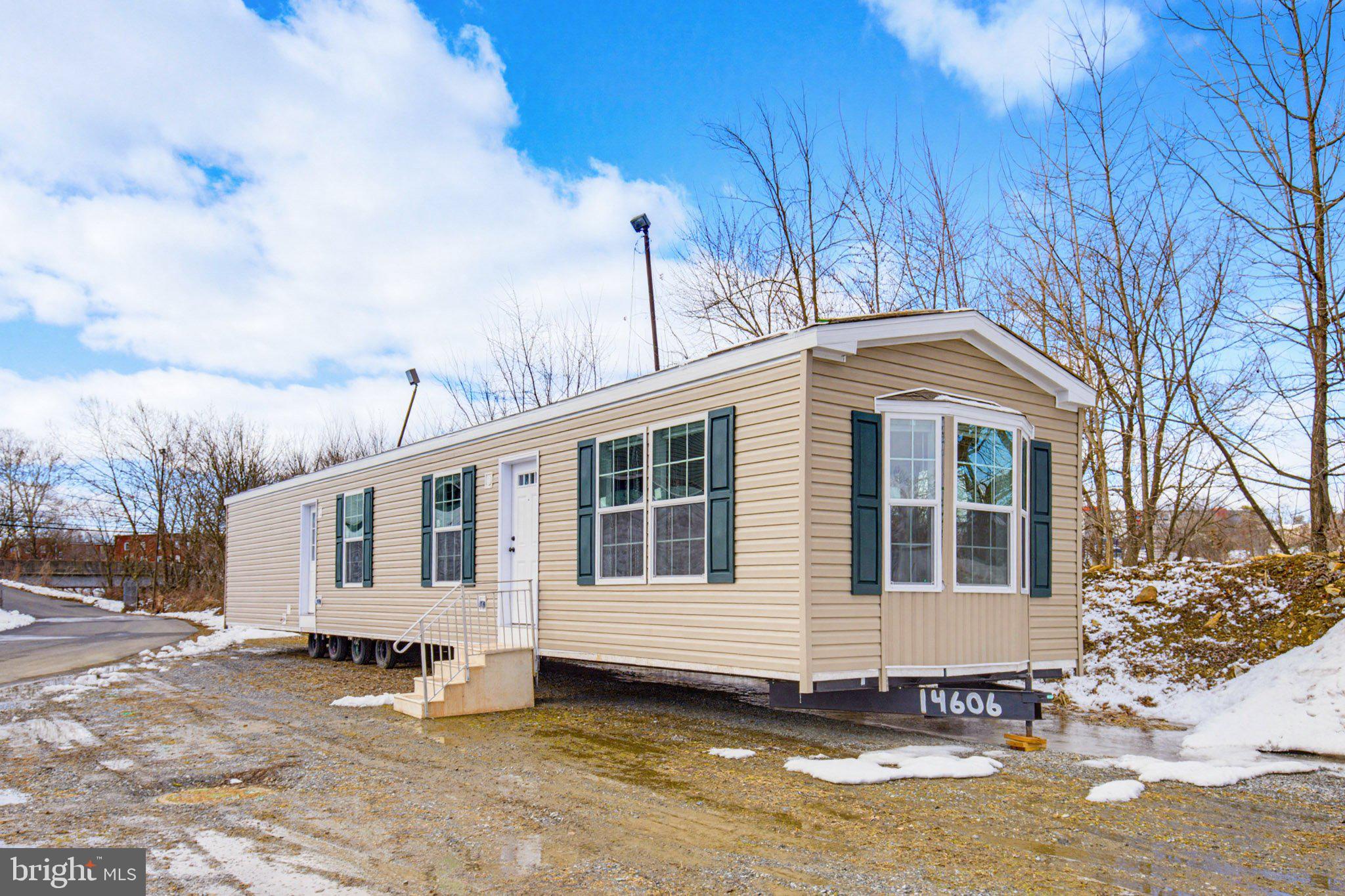 LANCASTER - Residential