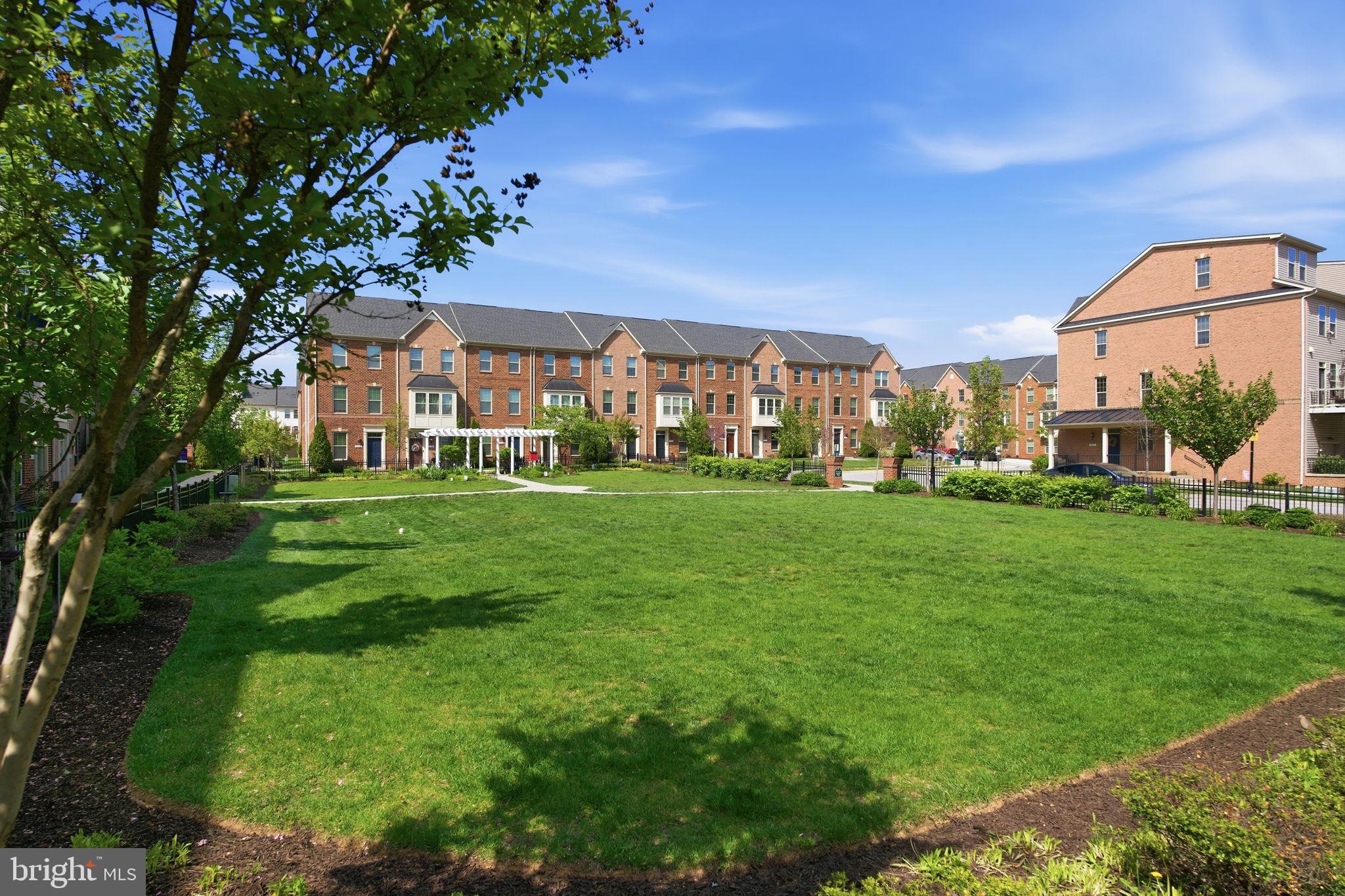 O'DONNELL SQUARE - Residential