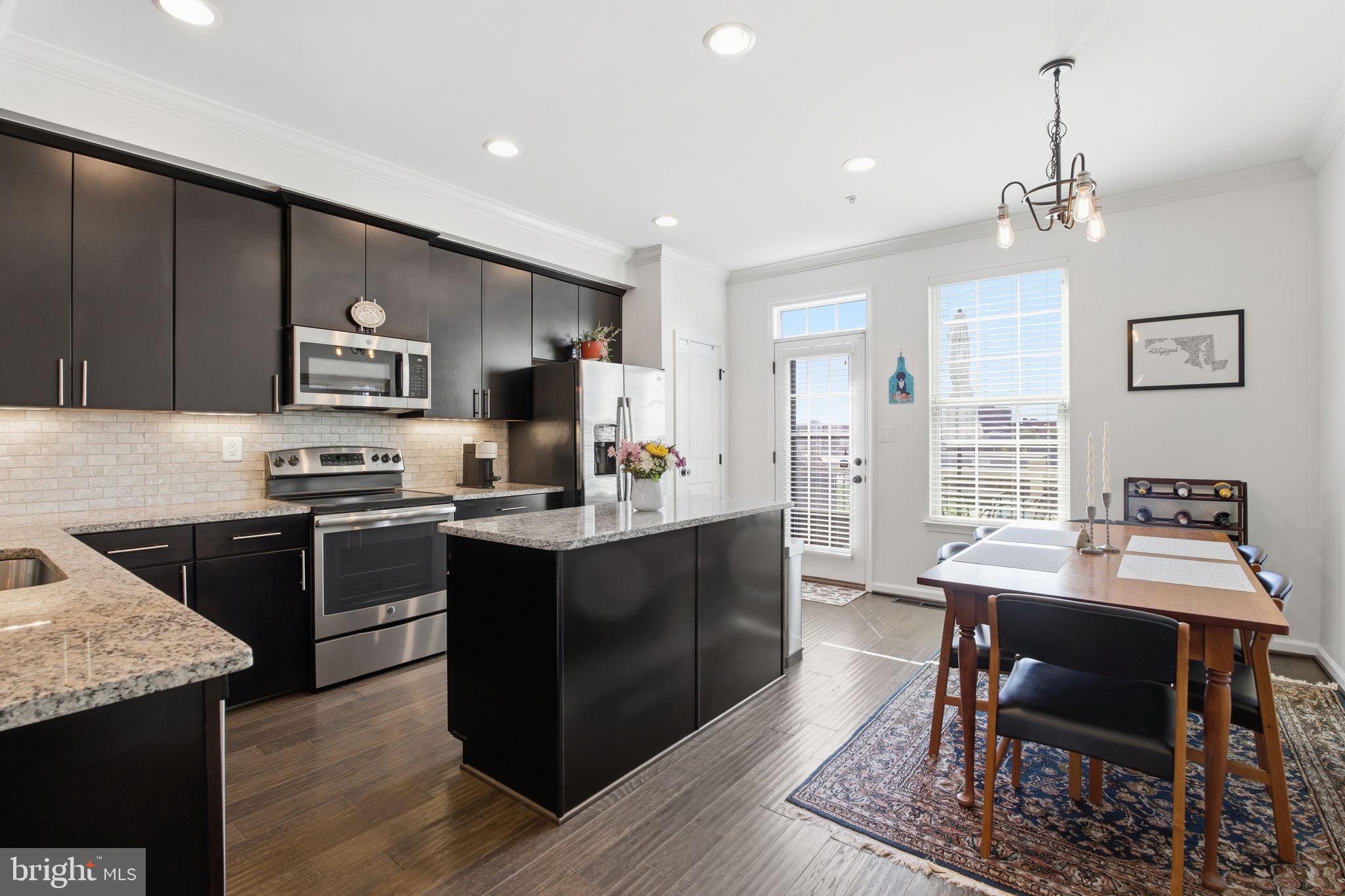 O'DONNELL SQUARE - Residential