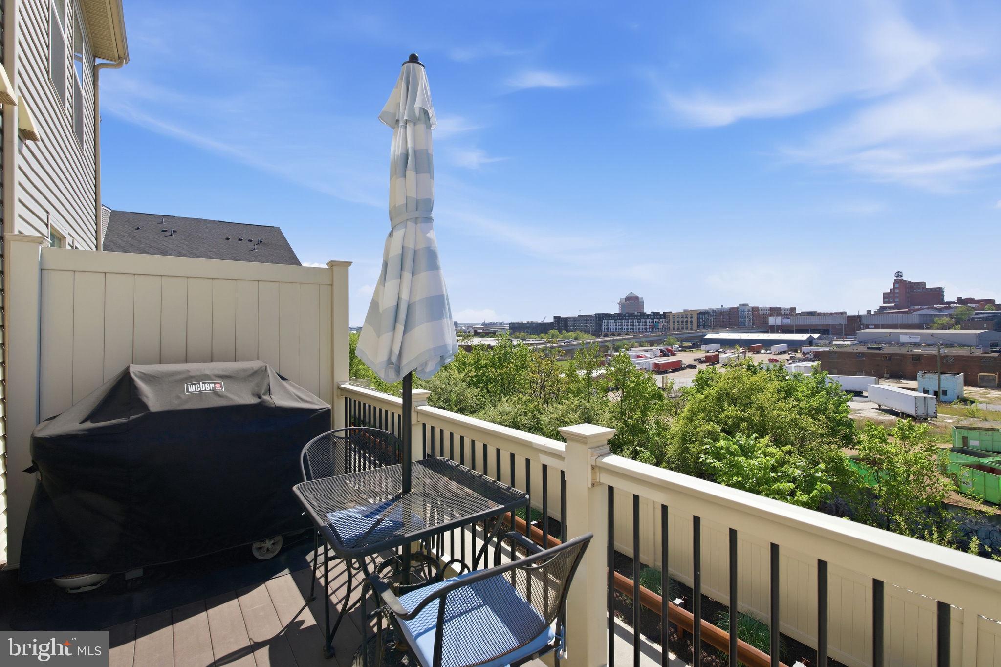 O'DONNELL SQUARE - Residential