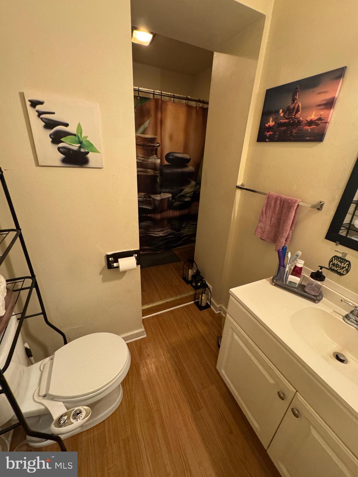 WEST YORK - Residential