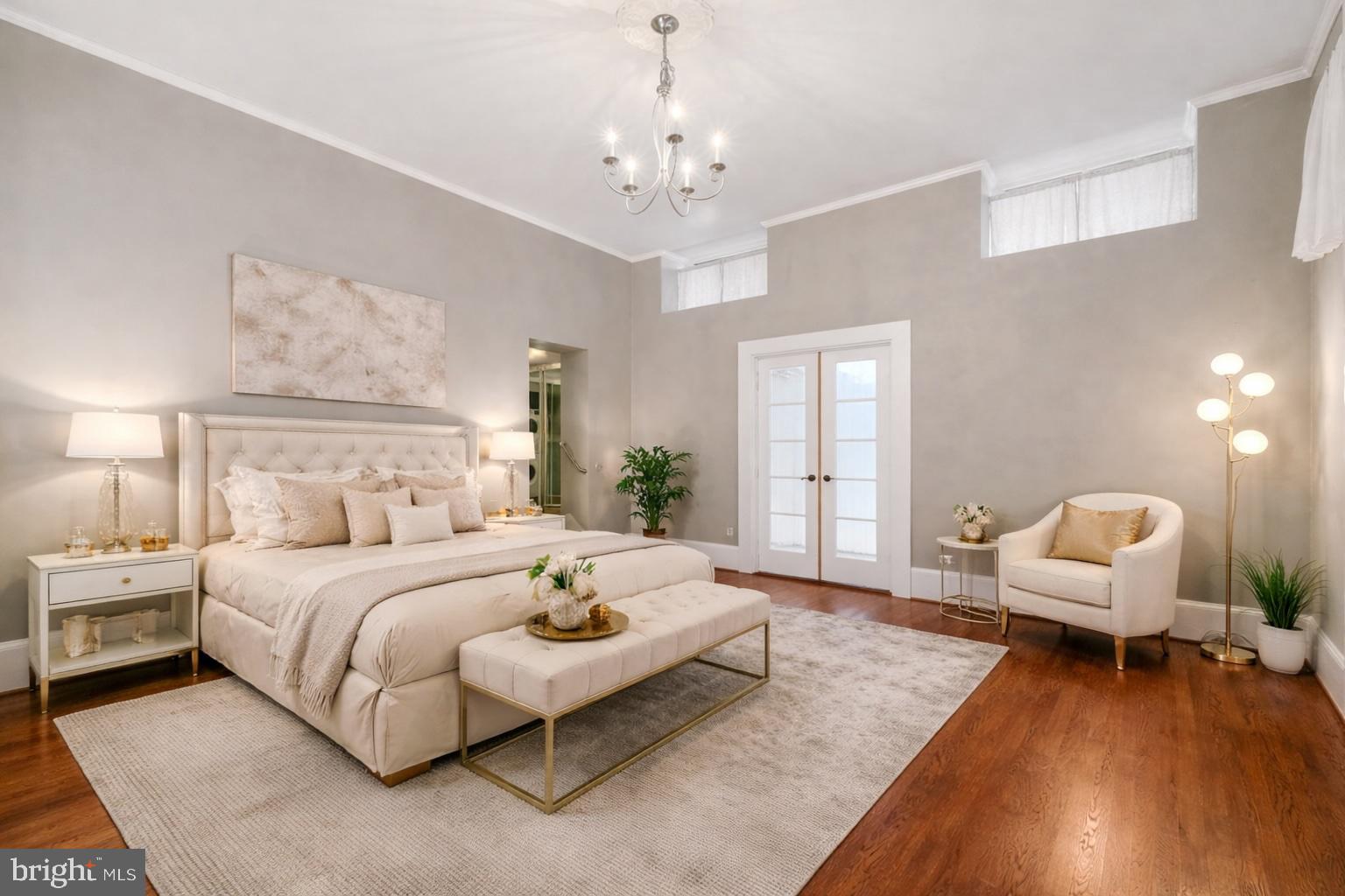 3 W MOUNT VERNON PLACE 1