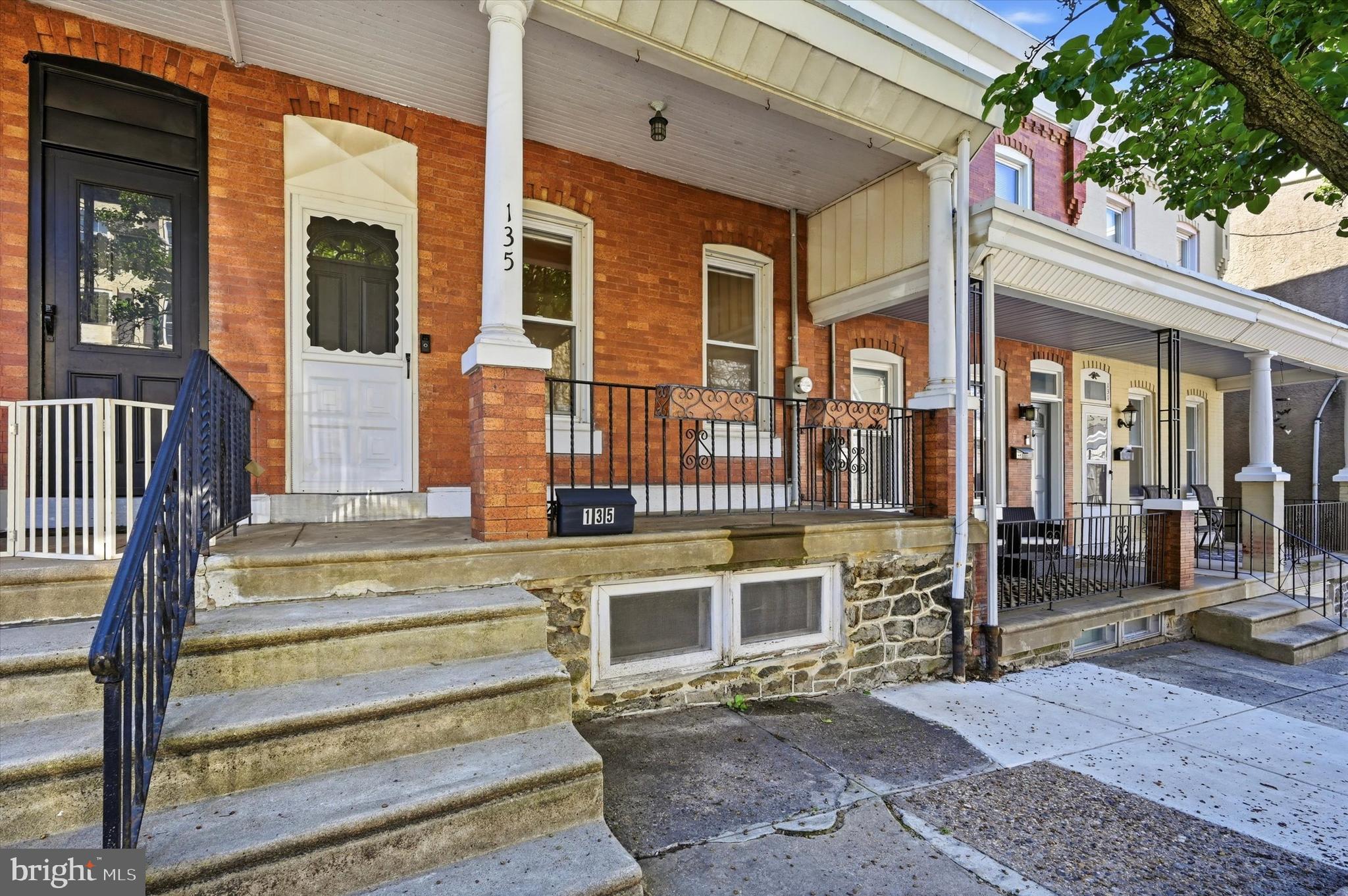 135 HERMIT STREET