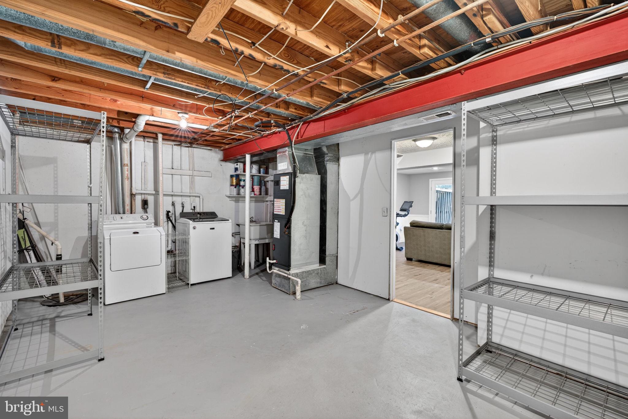 VILLAGE OF THOMAS RUN - Residential