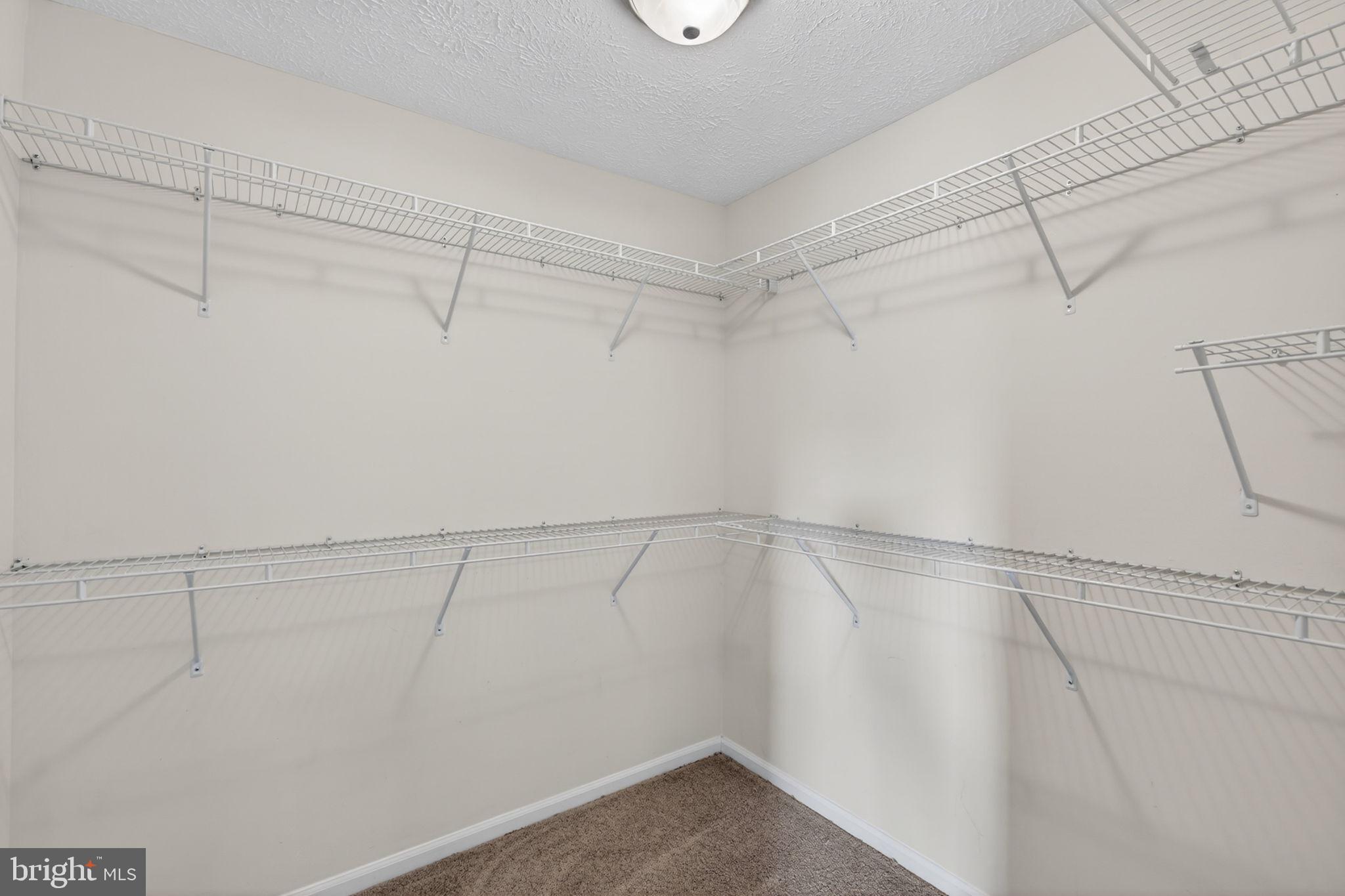 VILLAGE OF THOMAS RUN - Residential