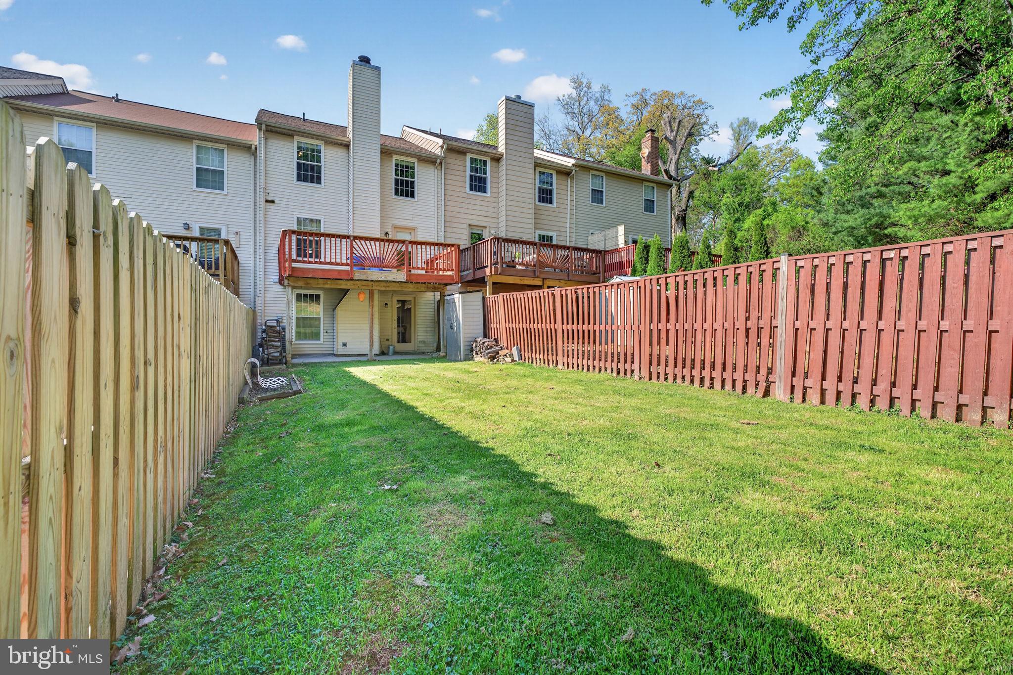 VILLAGE OF THOMAS RUN - Residential