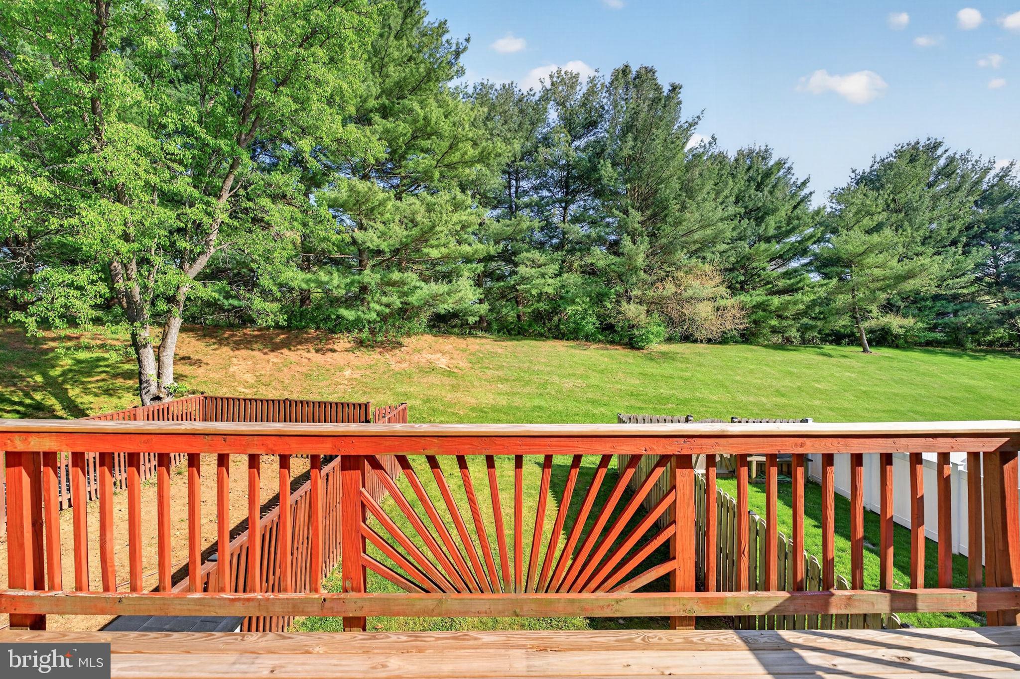 VILLAGE OF THOMAS RUN - Residential