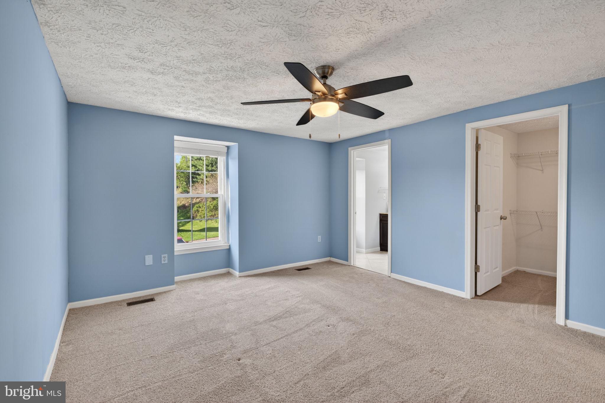 VILLAGE OF THOMAS RUN - Residential