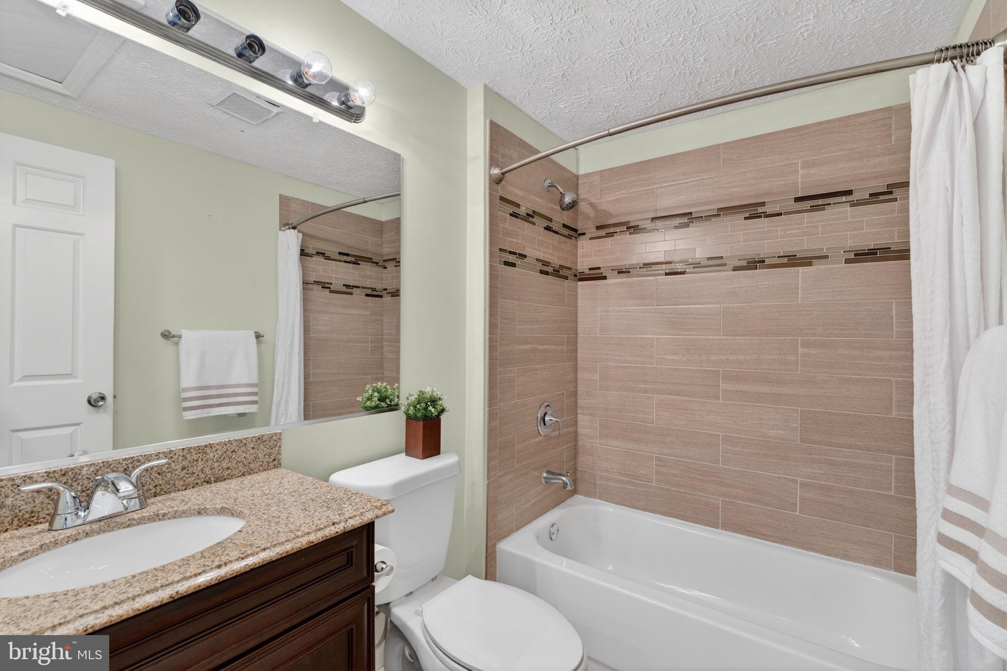 VILLAGE OF THOMAS RUN - Residential