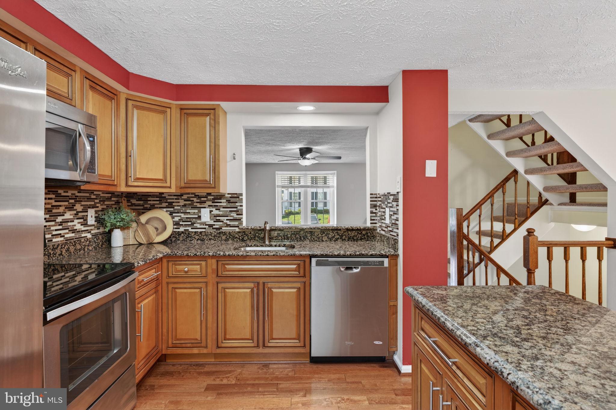 VILLAGE OF THOMAS RUN - Residential