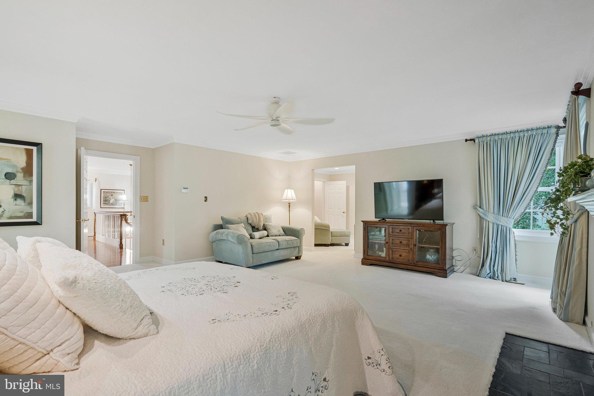 HICKORY HOLLOW FOREST - Residential