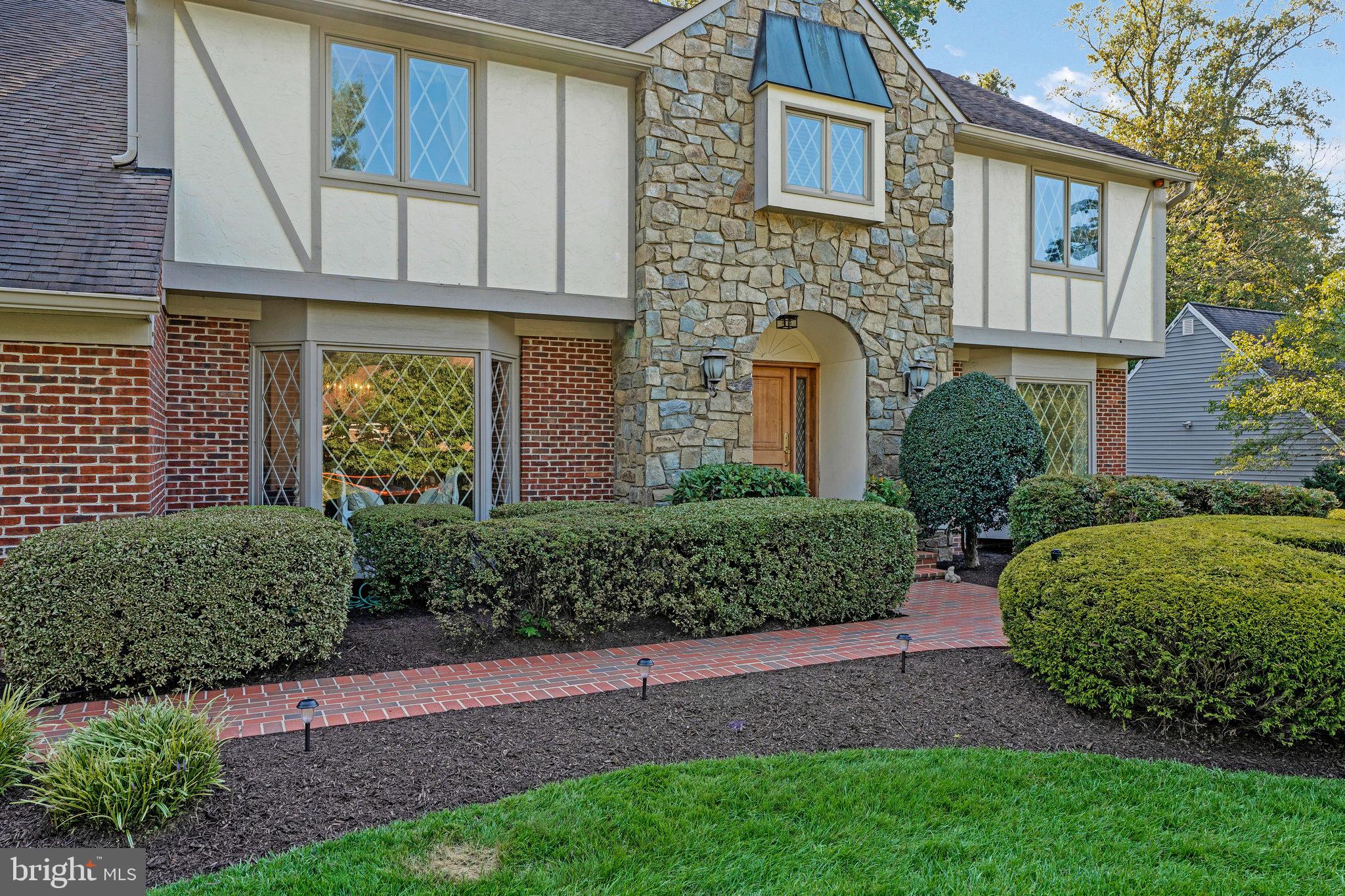 10309 HICKORY FOREST DRIVE
