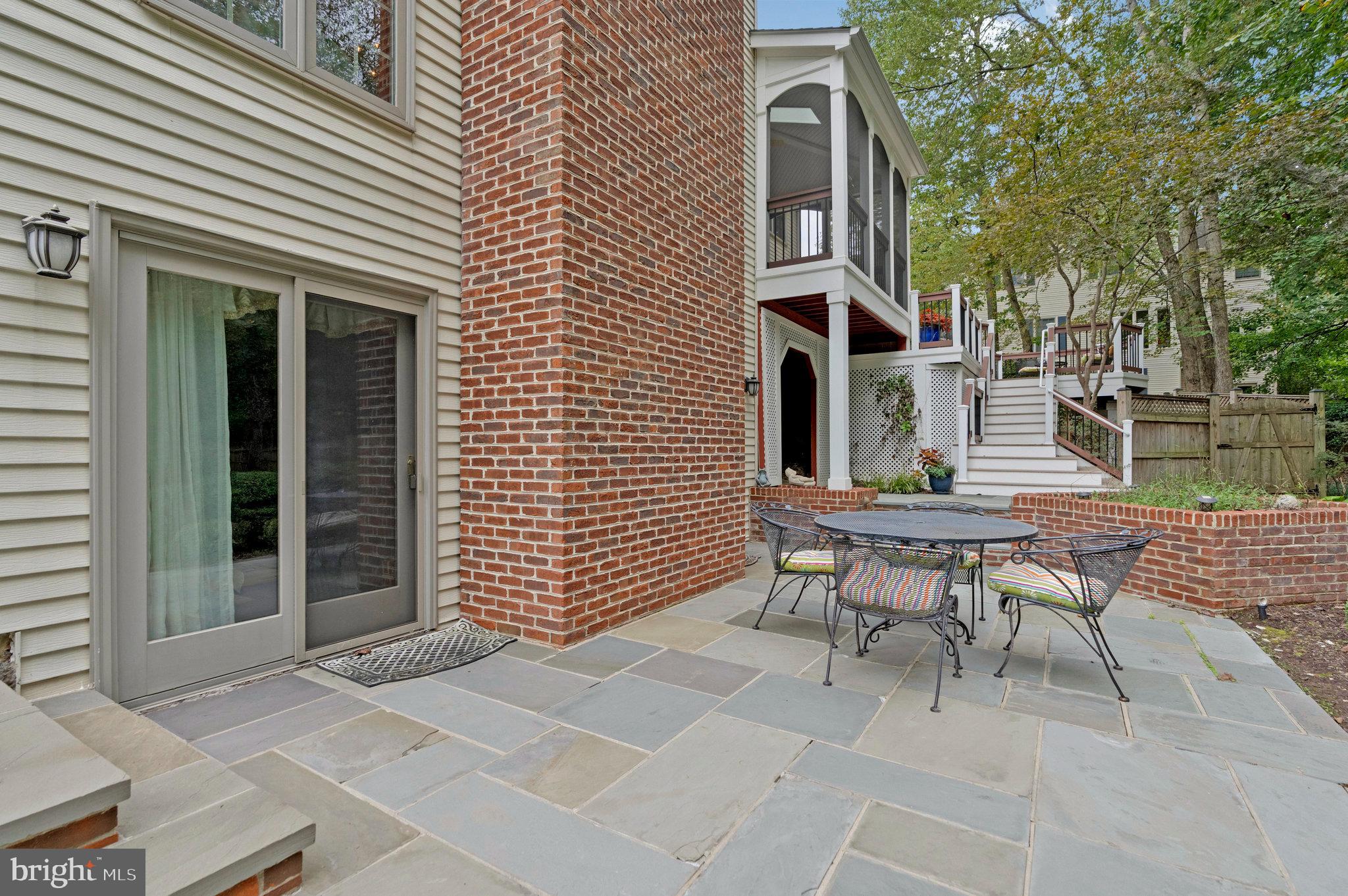 HICKORY HOLLOW FOREST - Residential