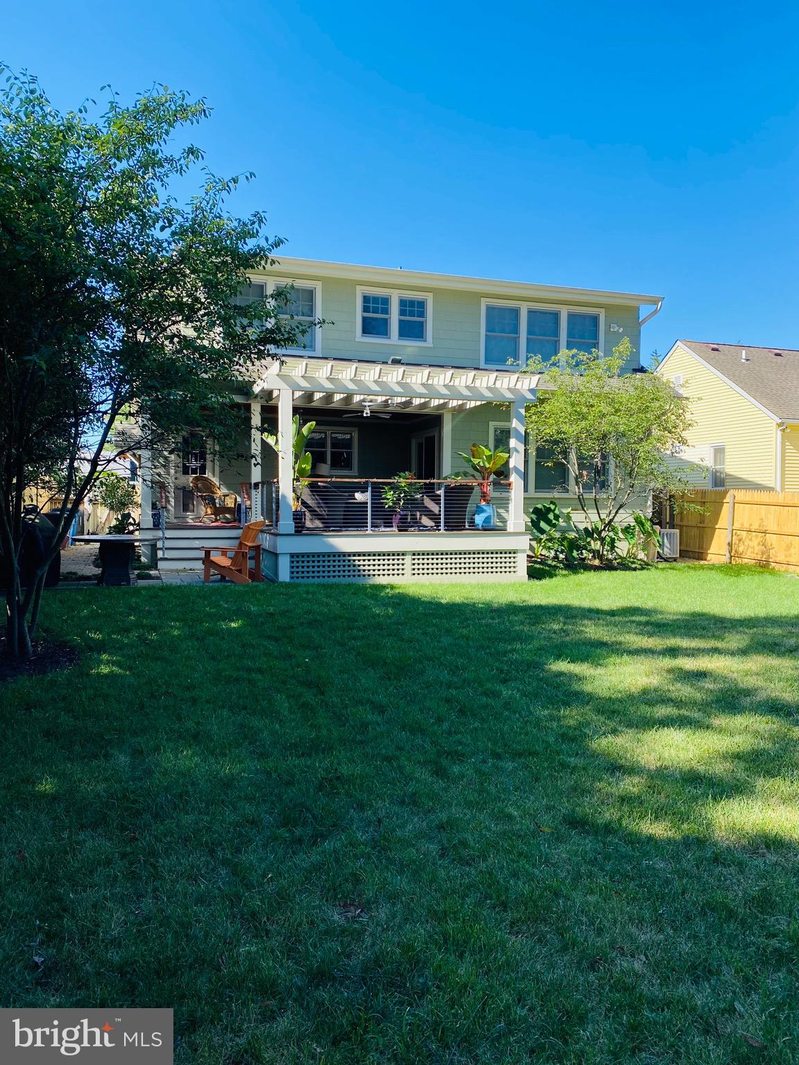 EASTPORT - Residential Lease