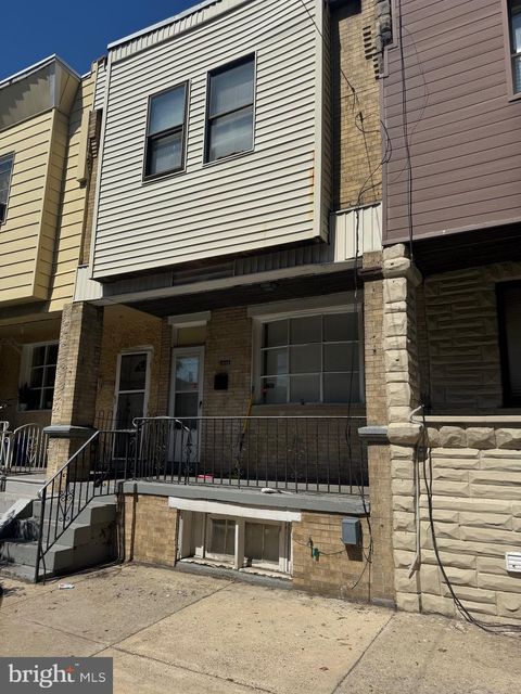 Townhouse For Sale - 1646 S 26th Street<br/> PHILADELPHIA, PA 19145