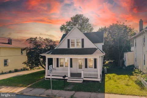 382 W Main Street, Dallastown, PA 17313 - #: PAYK2113418