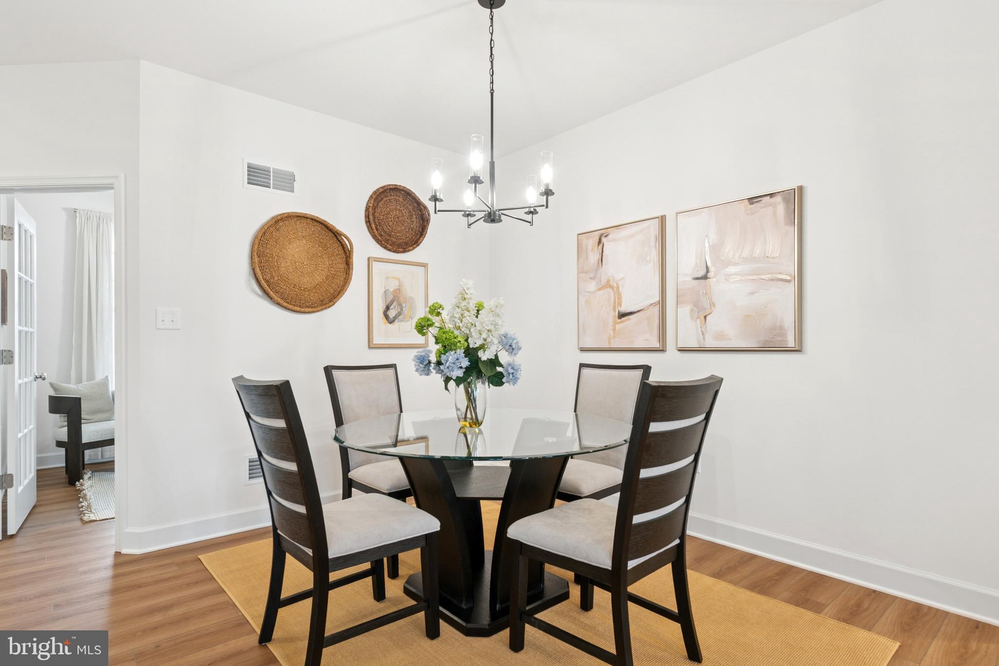 CUMBERLAND VILLAGE - Residential