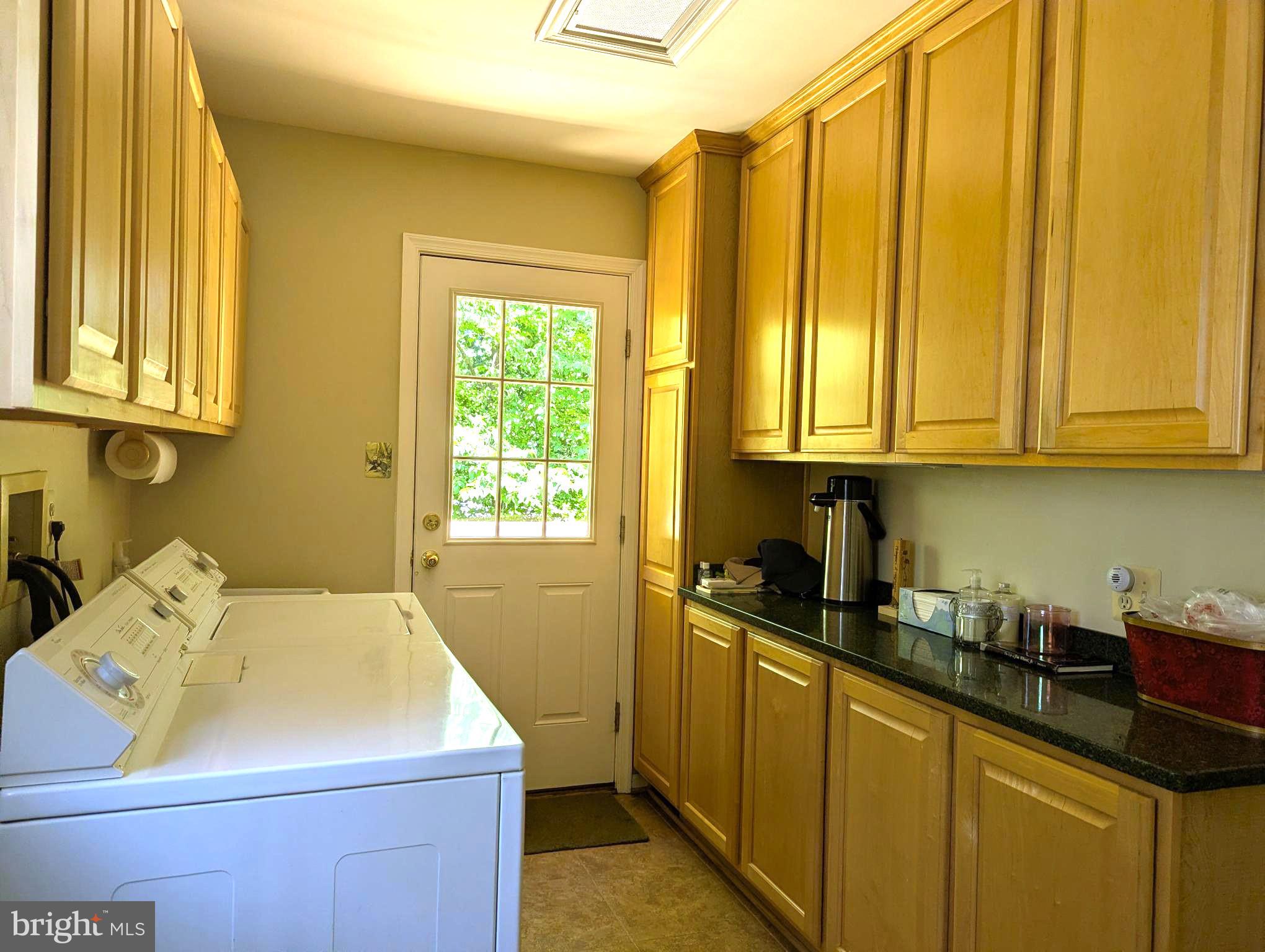 9700 TINY COURT