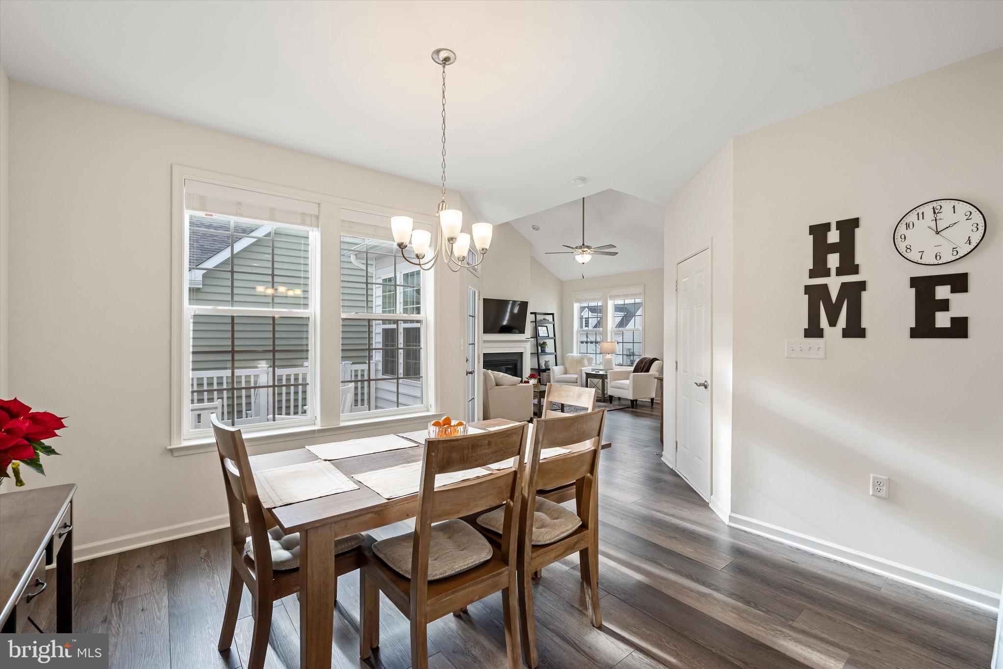 CEDAR MEADOWS - Residential