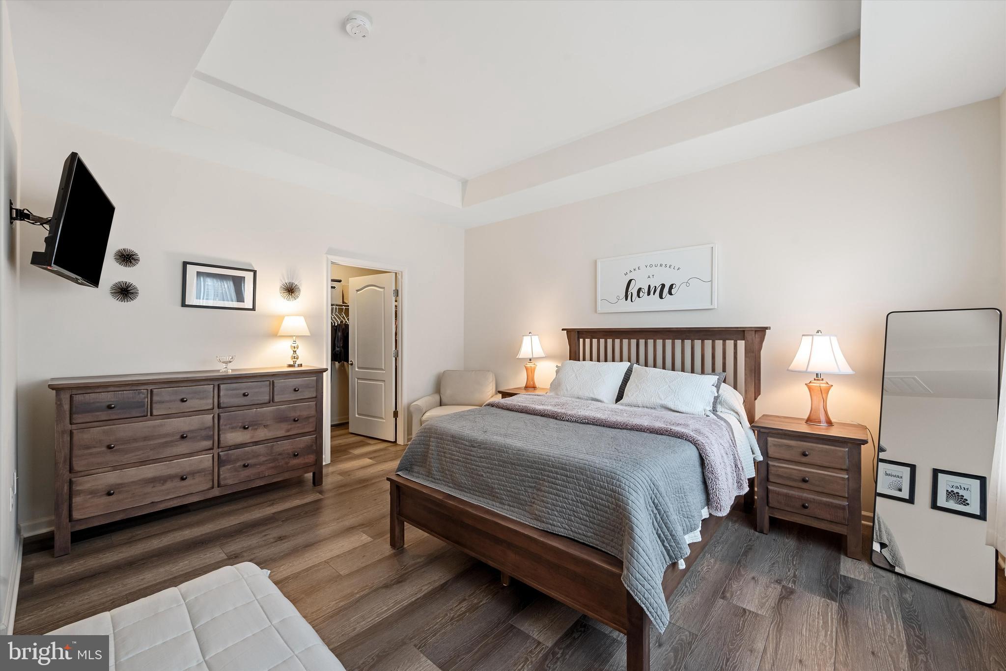 CEDAR MEADOWS - Residential