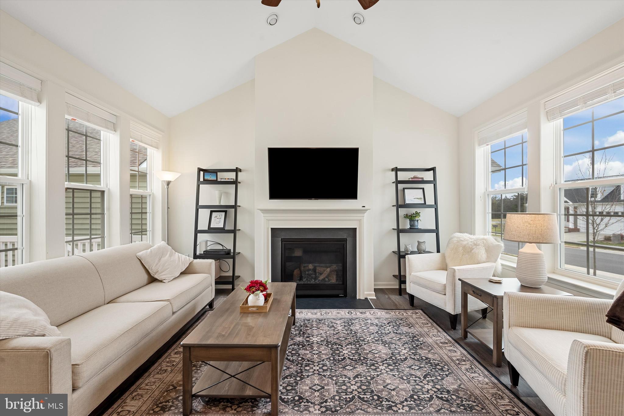 CEDAR MEADOWS - Residential