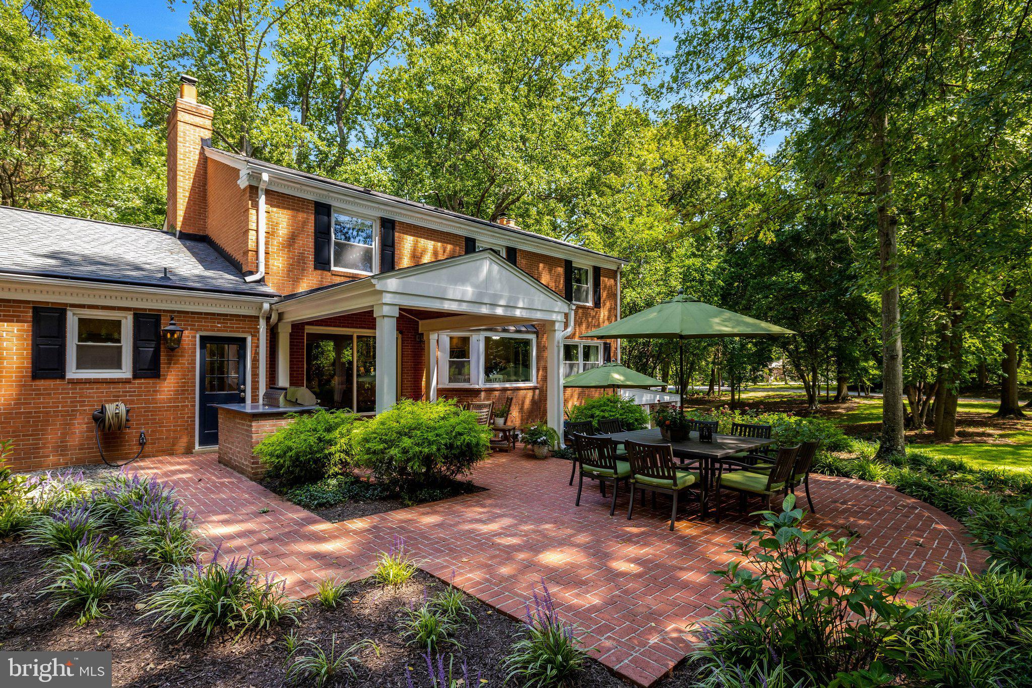 10015 SADDLE ROAD