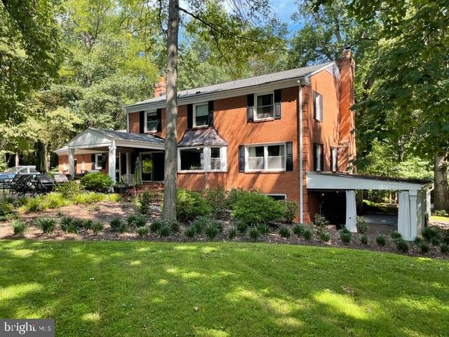 10015 SADDLE ROAD
