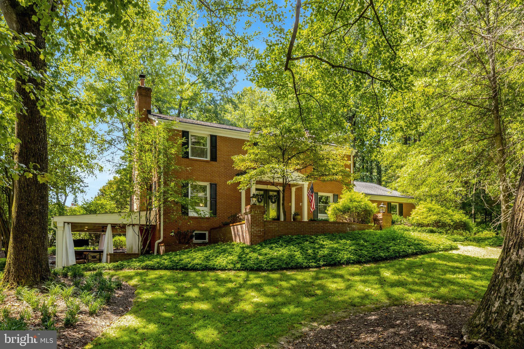 10015 Saddle Road, Vienna, VA, 22181